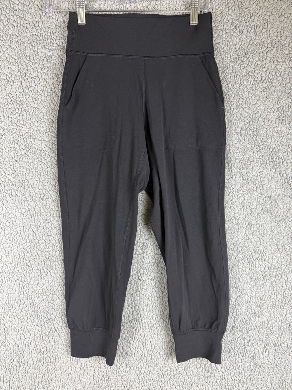 Lululemon Align Jogger Cropped Women's size 4 Black Pant Yoga Dance Cuffed